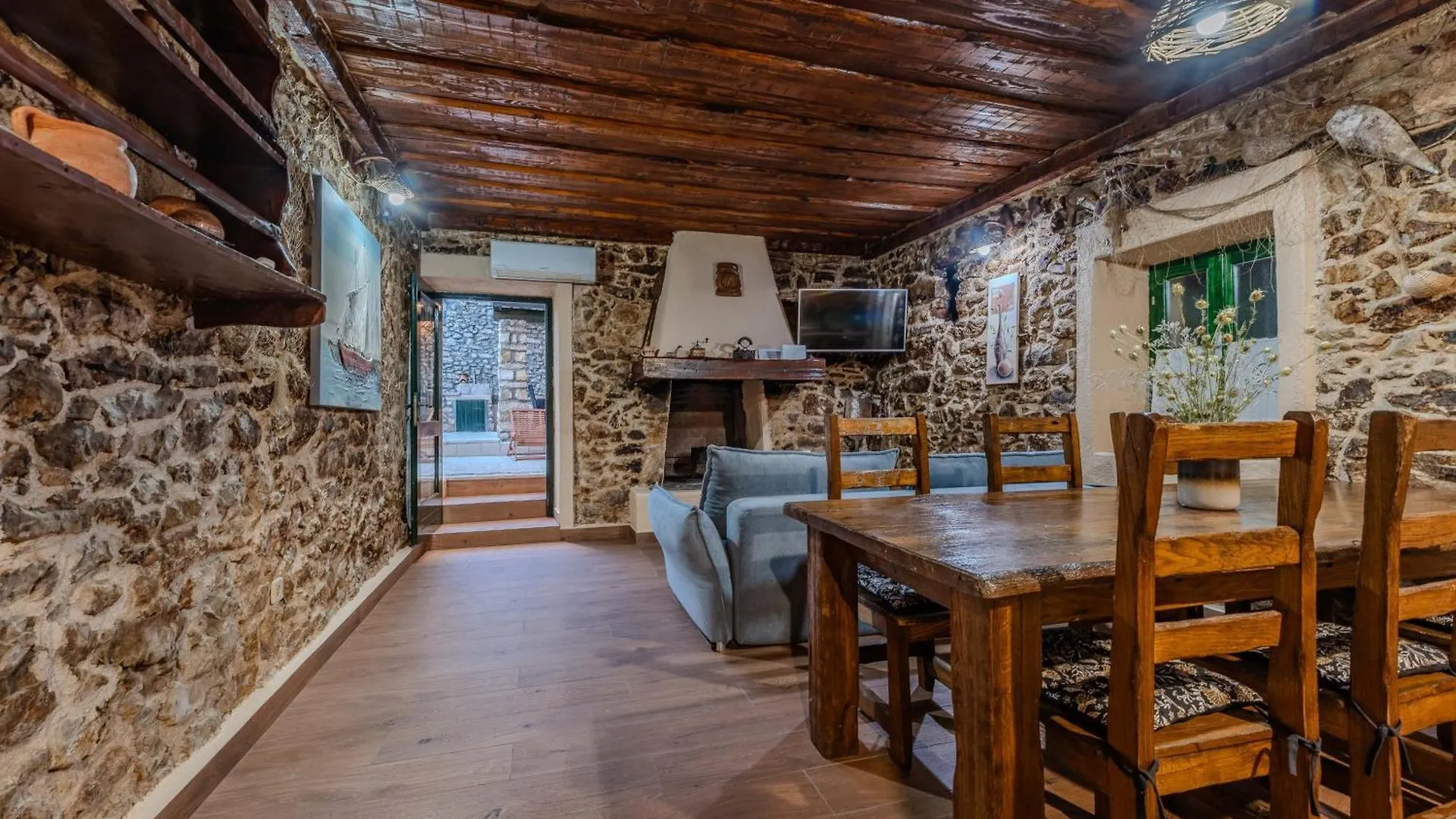 Holiday Home Bepo I Zara Sukošan