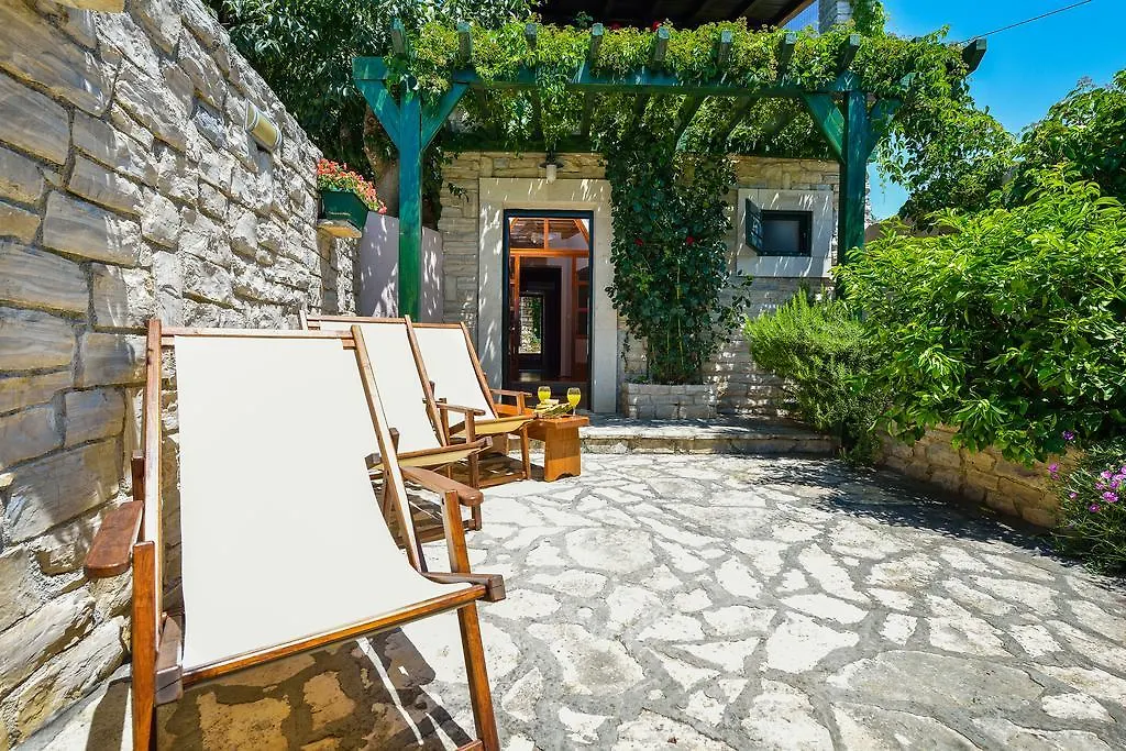 Holiday Home Bepo I Zara Sukošan